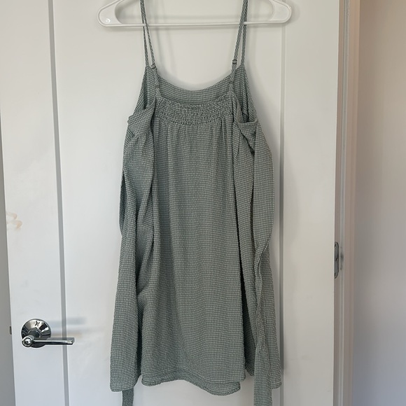 Mint green sundress - Picture 5 of 6